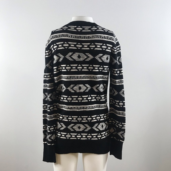 Aztec Pattern Long Sleeve Cardigan by Mossimo - Picture 4 of 7